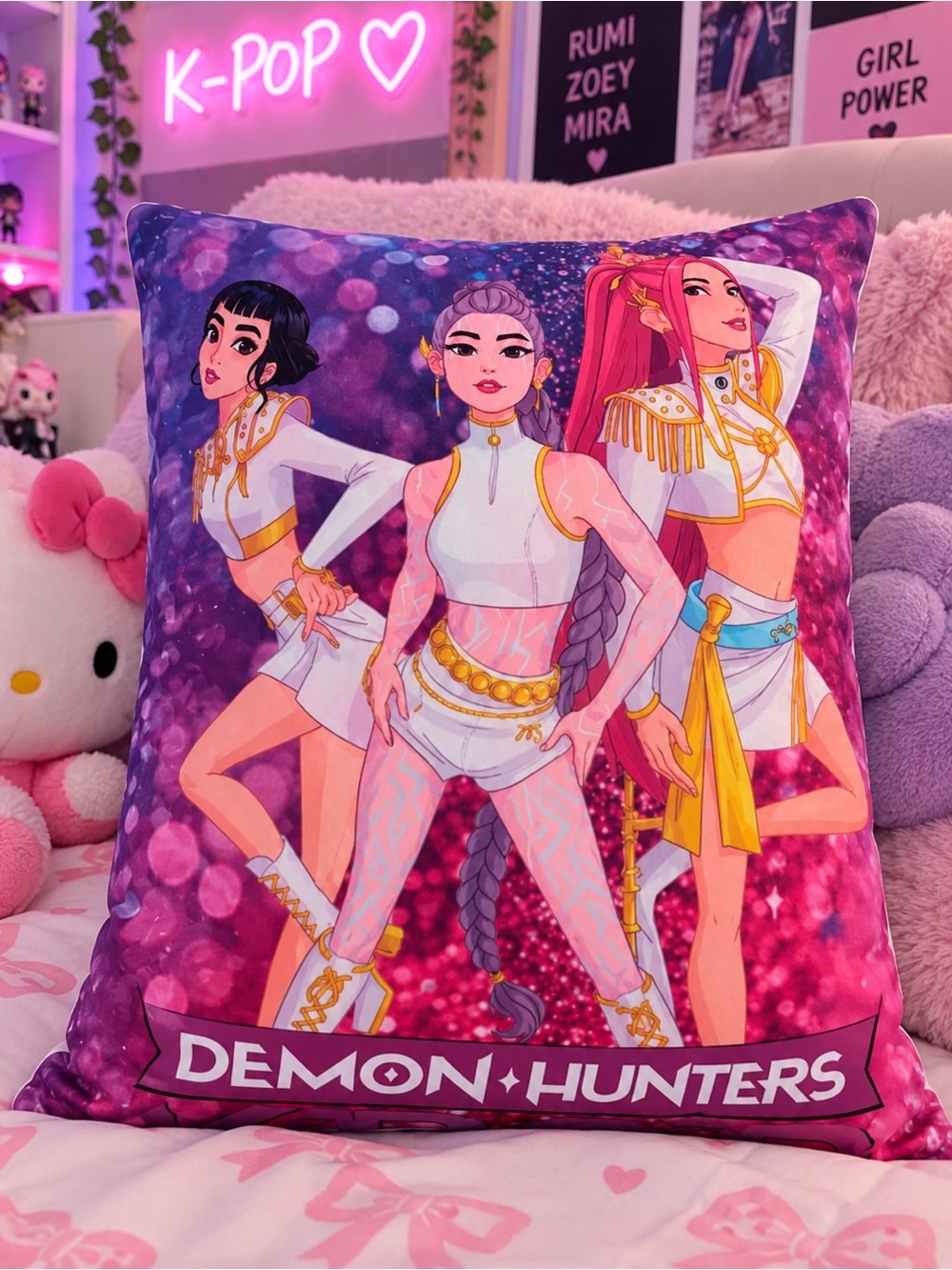 KPOP Demon Hunters Zoey Rumi & Mari Decorative Pillow